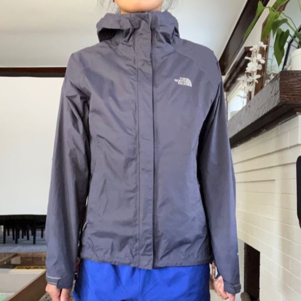 North Face Hyvent rain jacket windbreaker
